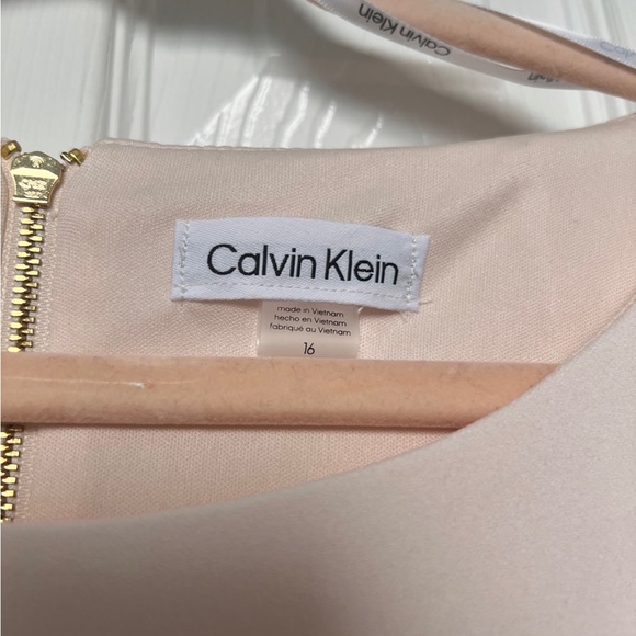 Calvin Klein dress size 16 NWT - Picture 4 of 5